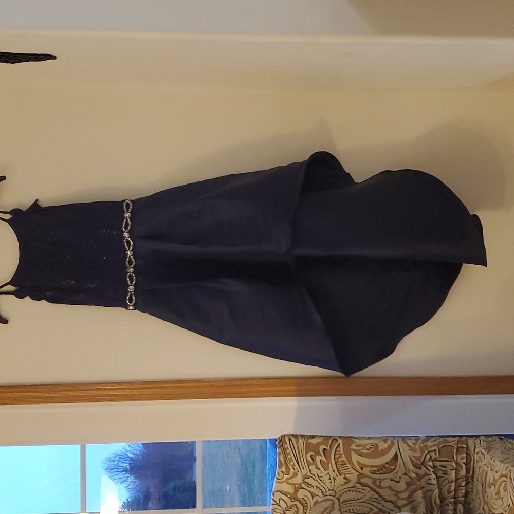 Dark blue  dress size7 iz byer